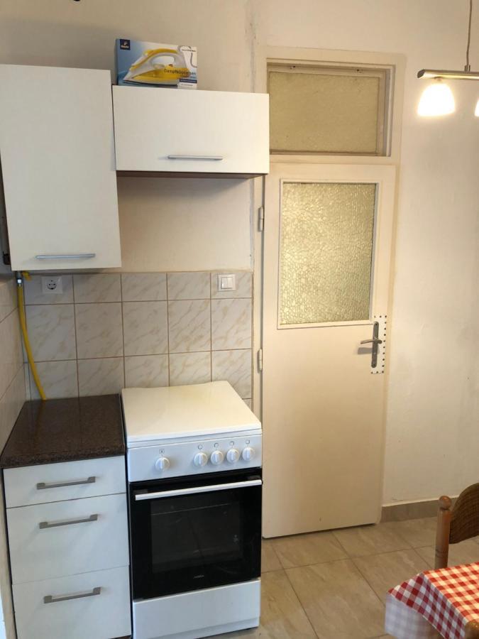 Apartman Becsi Utca Sopron Ngoại thất bức ảnh